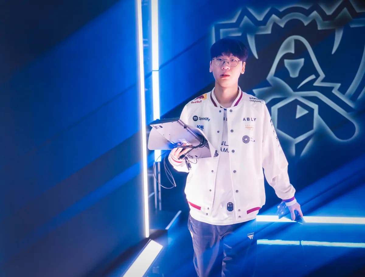 T1 Vence MKOI e Avança para as Quartas de Final do Mundial de LoL 2026